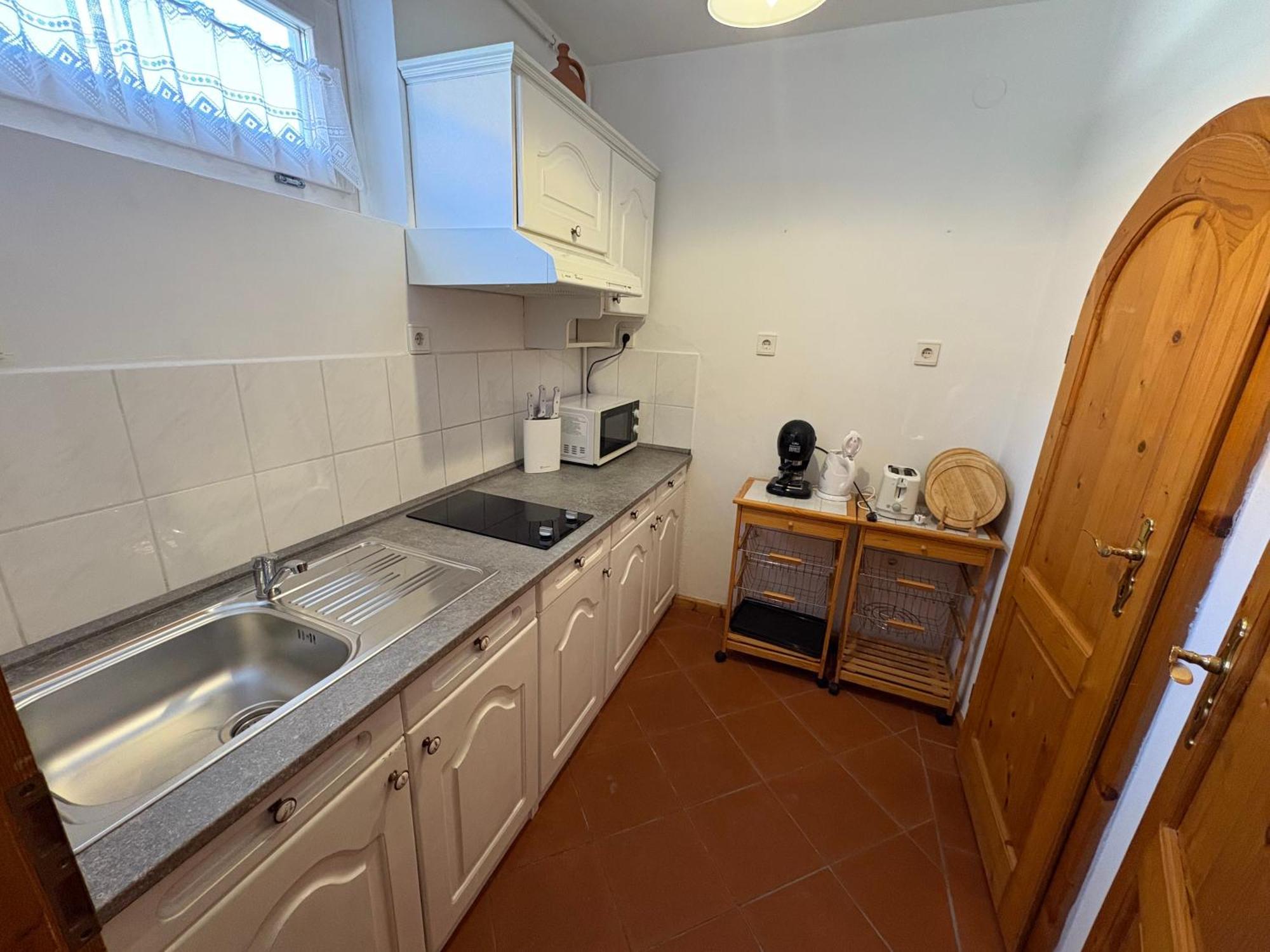 Terezia Vendeghaz Apartament *